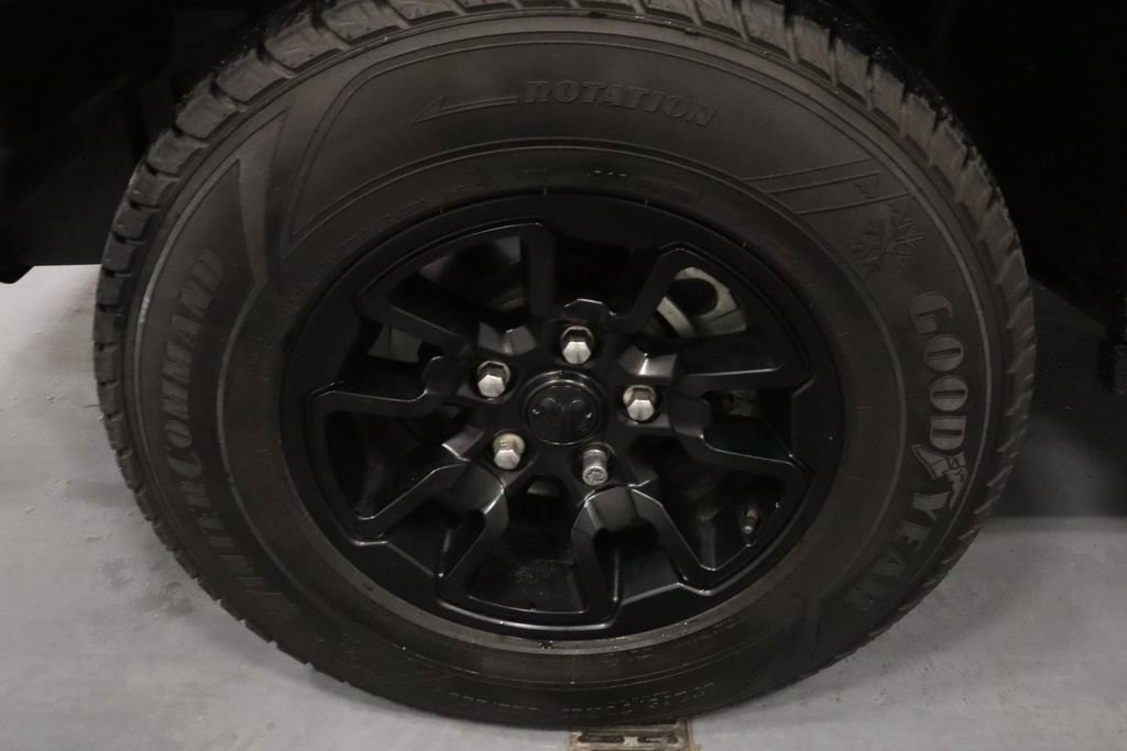 Used 2023 RAM 1500 Warlock AWD/4WD image 25