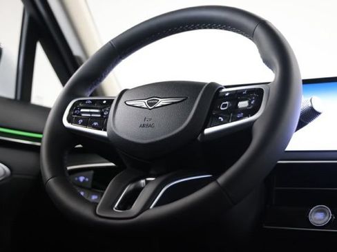 New 2026 Genesis GV70 2.5T AWD/4WD image 41