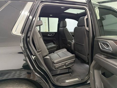 Used 2023 Chevrolet Tahoe LT w/ LT Signature Plus Package image 16