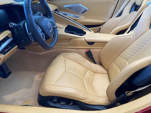 Used 2022 Chevrolet Corvette Stingray Premium Conv w/ Z51 Performance Package RWD image 15