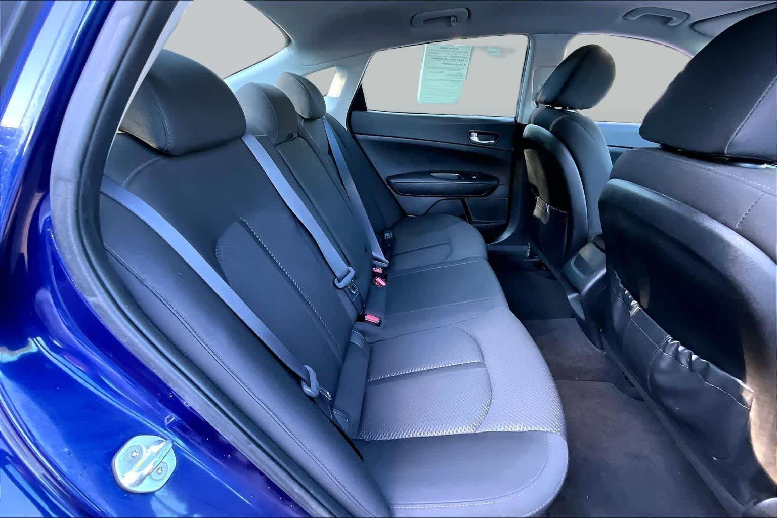 Used 2017 Kia Optima LX w/ Driver Convenience Package FWD image 18