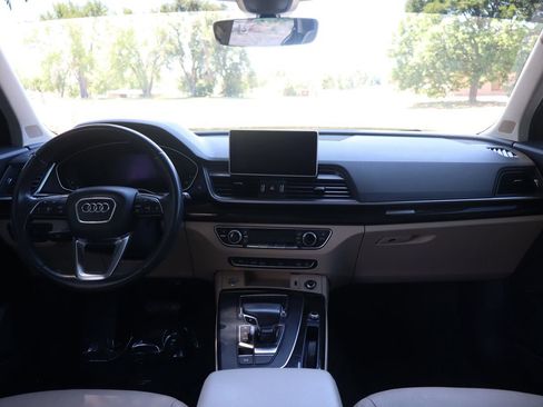 Used 2018 Audi Q5 2.0T Premium Plus w/ Premium Plus Package AWD/4WD image 16