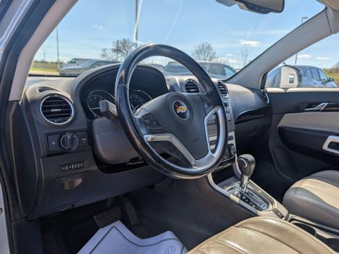 Used 2014 Chevrolet Captiva Sport LTZ FWD image 17