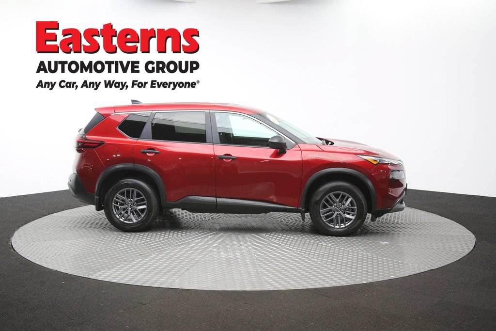 Used 2023 Nissan Rogue S AWD/4WD image 48