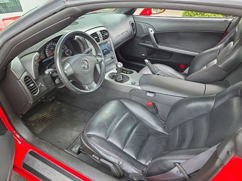 Used 2007 Chevrolet Corvette Z06 w/ Preferred Equipment Group RWD image 3
