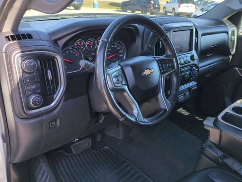 Used 2021 Chevrolet Silverado 1500 LT w/ Z71 Off-Road Package image 10