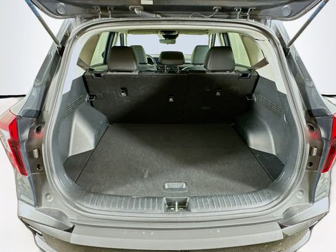 Used 2025 Kia Seltos S image 28