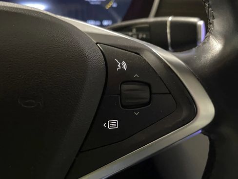 Used 2015 Tesla Model S 70D image 16