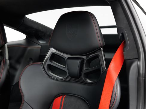 Used 2018 Porsche 911 GT3 RWD image 17
