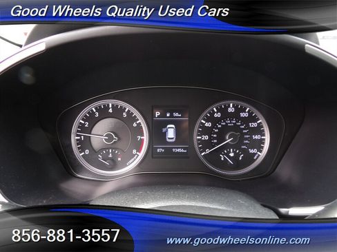 Used 2019 Hyundai Santa Fe SE AWD/4WD image 16