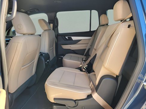 New 2026 Buick Enclave Preferred w/ Power Package image 23