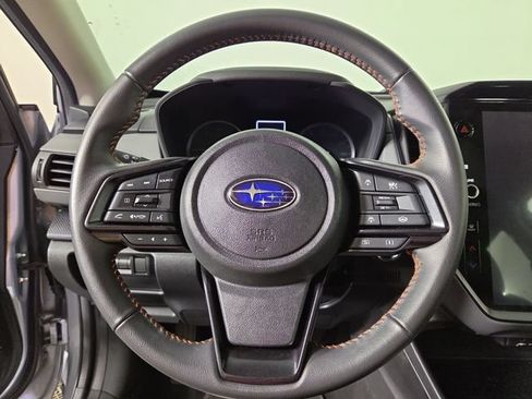 Used 2024 Subaru Crosstrek 2.5i Limited AWD/4WD image 21