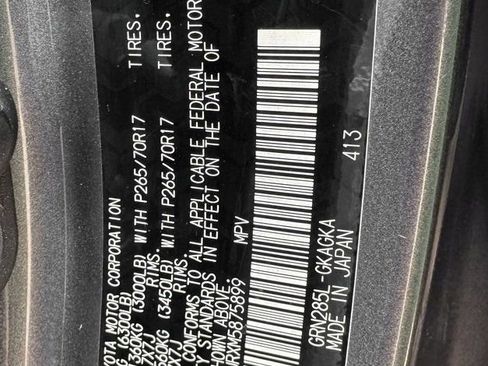 Used 2021 Toyota 4Runner SR5 Premium w/ Moonroof Package image 29