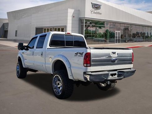 Used 2002 Ford F250 Lariat image 5