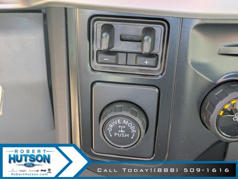 New 2025 Ford F250 XL w/ XL Chrome Package image 22