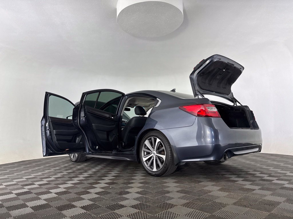 Used 2016 Subaru Legacy 2.5i Limited AWD/4WD image 27