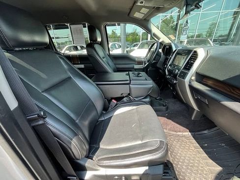 Used 2017 Ford F150 Lariat AWD/4WD image 11