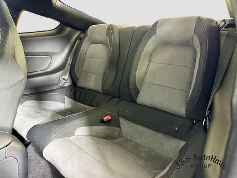 Used 2019 Ford Mustang Shelby GT350 w/ Technology Package RWD image 26