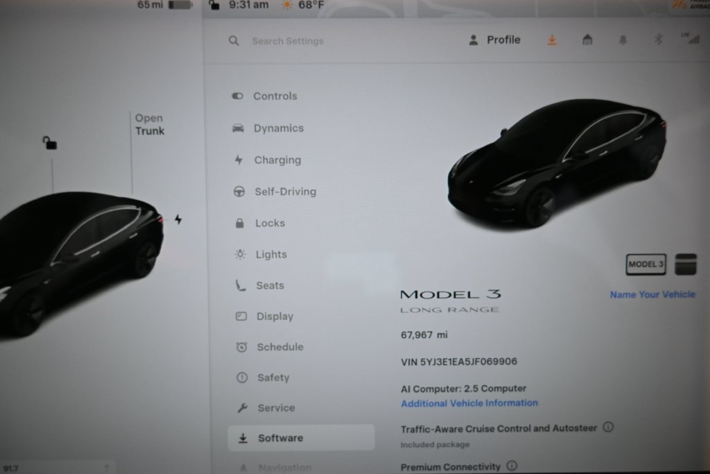 Used 2018 Tesla Model 3 Long Range RWD image 12