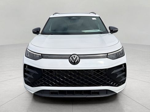 New 2026 Volkswagen Tiguan SE R-Line AWD/4WD image 2
