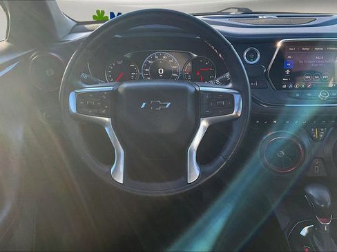 Used 2022 Chevrolet Blazer RS w/ Enhanced Convenience Package image 9