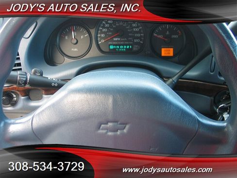 Used 2005 Chevrolet Impala Base image 10