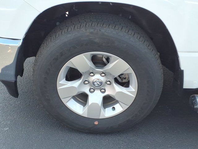 Used 2023 RAM 1500 Big Horn AWD/4WD image 29
