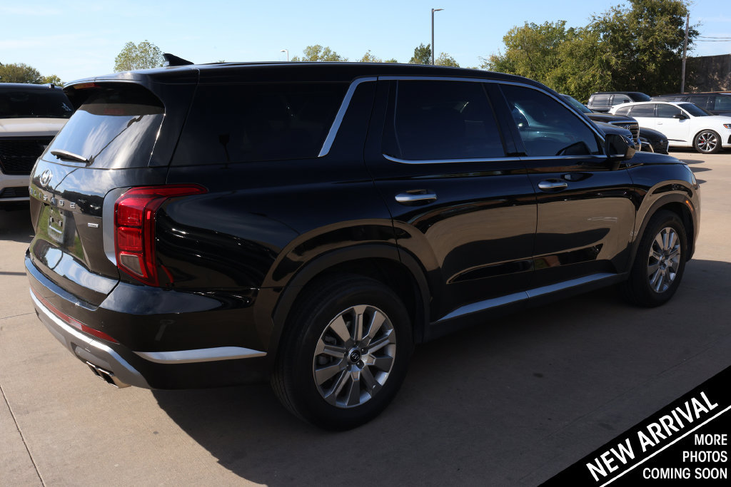 Used 2025 Hyundai Palisade SE AWD/4WD image 5