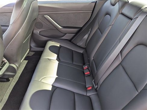 Used 2023 Tesla Model 3 Performance image 34