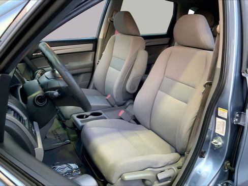 Used 2011 Honda CR-V LX image 7