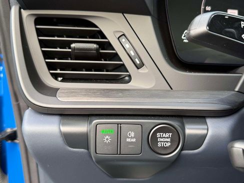 Used 2025 Porsche 911 Carrera GTS image 49