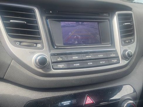 Used 2018 Hyundai Tucson SE AWD/4WD image 6