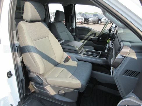 Used 2024 Ford F150 XLT w/ Mobile Office Package RWD image 20