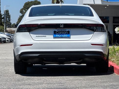 Used 2024 Honda Accord EX image 10