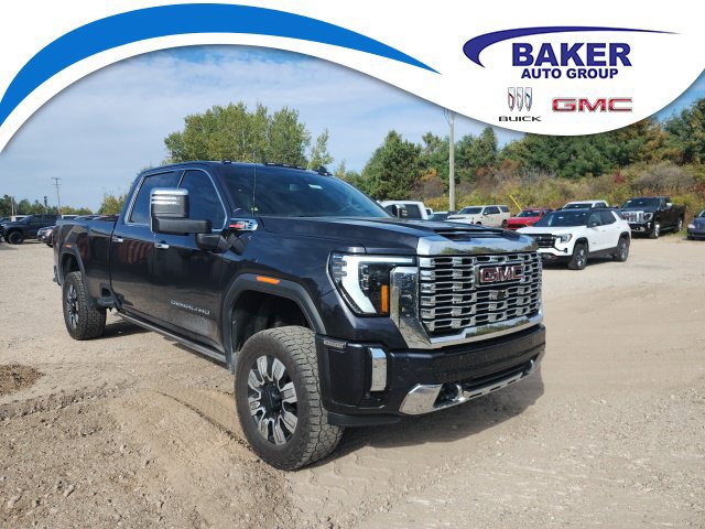 Used 2025 GMC Sierra 3500 Denali AWD/4WD image 1