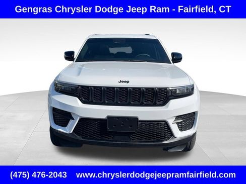 Certified 2023 Jeep Grand Cherokee Altitude AWD/4WD image 2