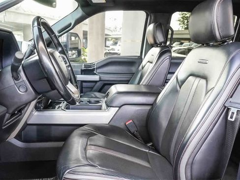 Used 2021 Ford F450 Platinum w/ FX4 Off-Road Package image 19