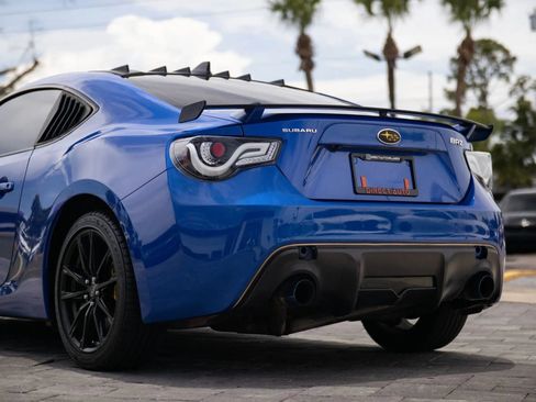 Used 2018 Subaru BRZ Limited w/ Popular Package #3 RWD image 11