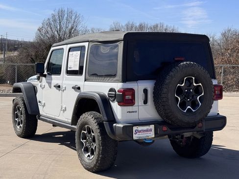 Used 2022 Jeep Wrangler Unlimited Rubicon 4xe w/ Safety Group AWD/4WD image 4