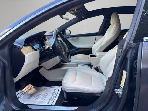 Used 2020 Tesla Model S Long Range Plus AWD/4WD image 9