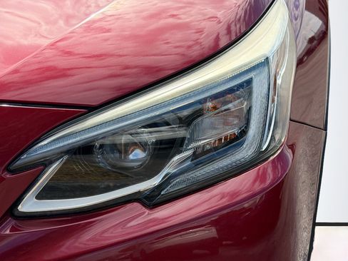 Used 2020 Subaru Outback Limited image 9