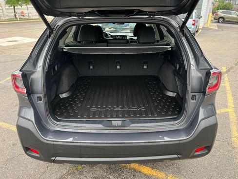 Certified 2024 Subaru Outback Onyx Edition AWD/4WD image 28