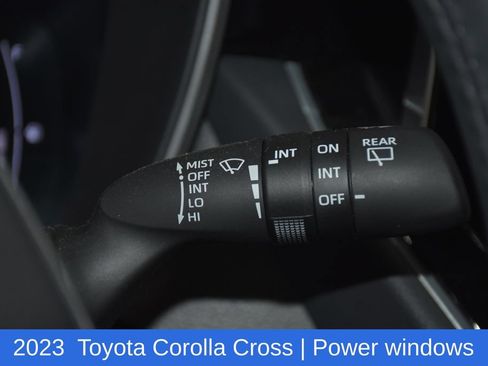 Used 2023 Toyota Corolla Cross XLE w/ Convenience Package AWD/4WD image 12