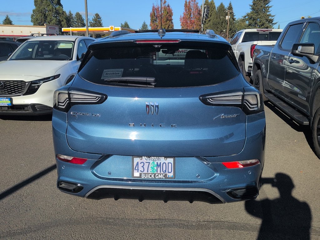 Used 2024 Buick Encore GX Avenir w/ Avenir Technology Package AWD/4WD image 4