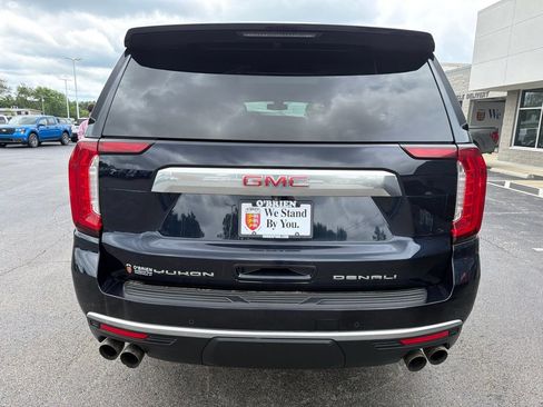 Used 2022 GMC Yukon Denali AWD/4WD image 4