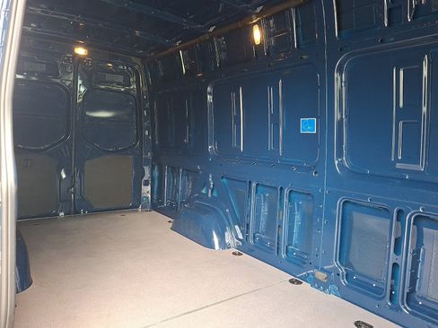 Used 2026 Mercedes-Benz Sprinter 2500 image 11