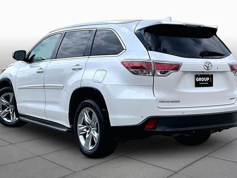 Used 2016 Toyota Highlander Limited Platinum FWD image 11
