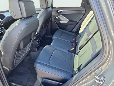 New 2025 Audi Q3 2.0T Premium image 20