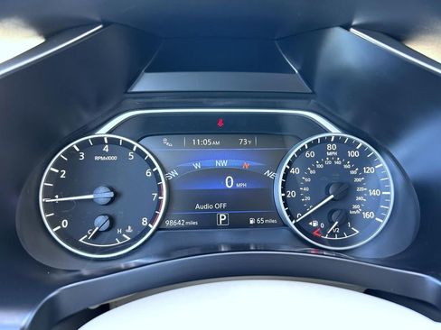 Used 2017 Nissan Murano Platinum w/ Platinum Technology Package AWD/4WD image 13