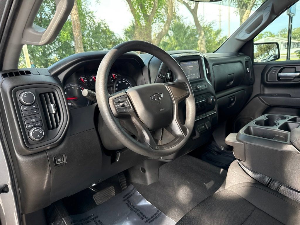 Used 2021 Chevrolet Silverado 1500 Custom Trail Boss AWD/4WD image 19